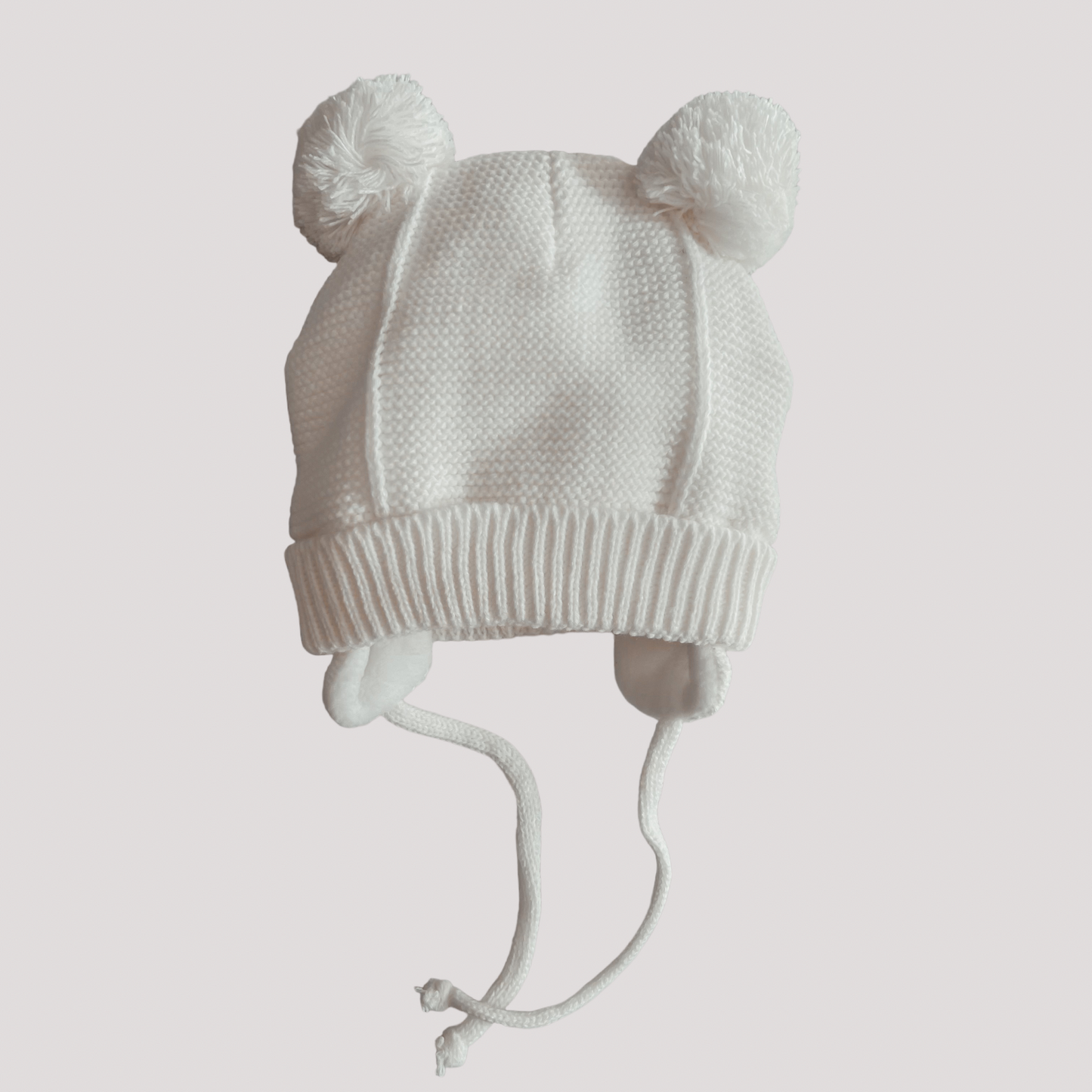 POM POM BEANIE - MILK WHITE