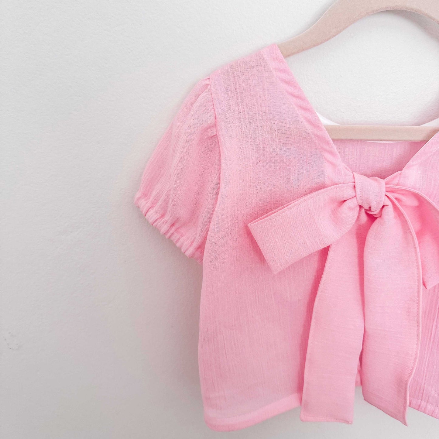 PUFF SLEEVE TOP - ADORABLE PINK