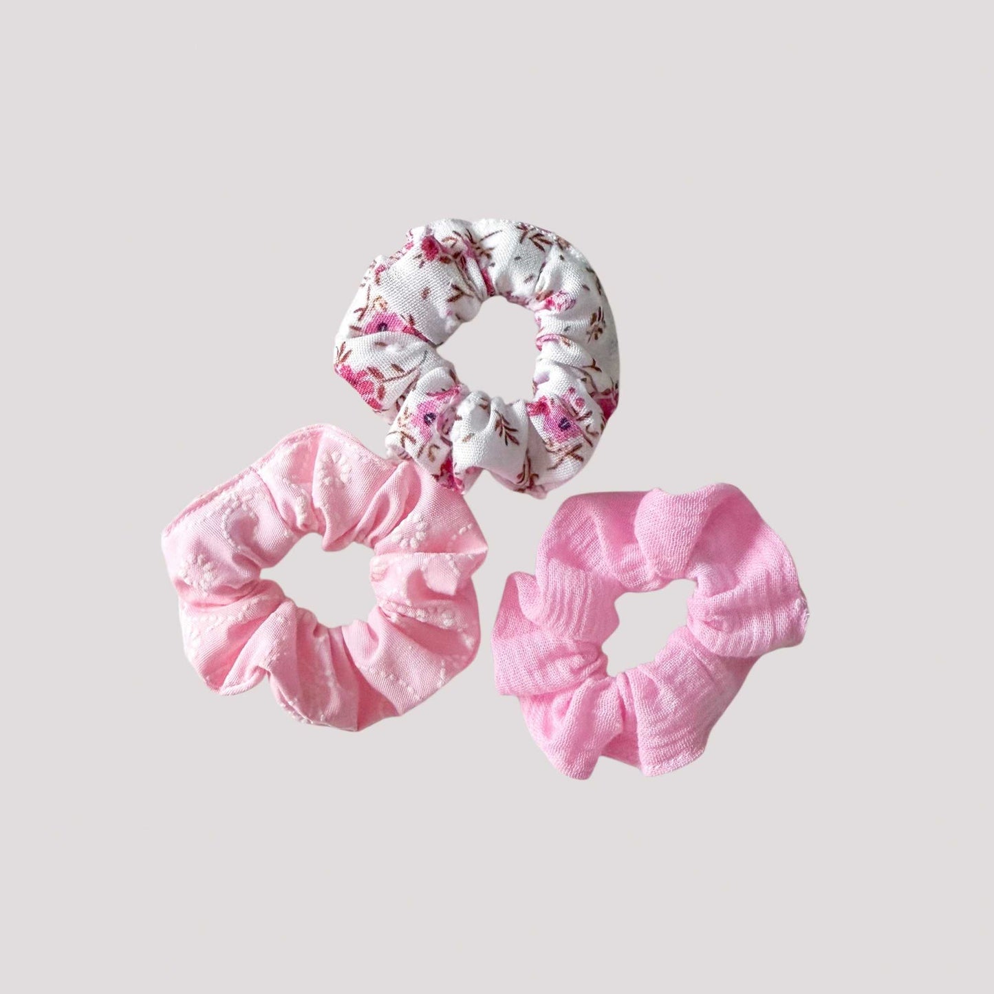 SCRUNCHIES